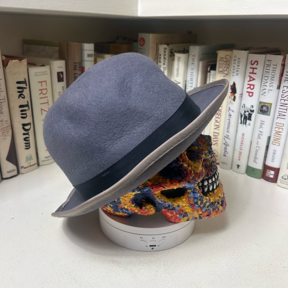 HXC Vintage Hat: Lilac bowl hat Sz 7 7/8 (58.5 cm)